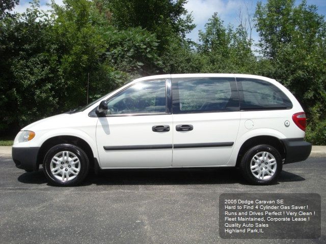2005 Dodge Caravan SE