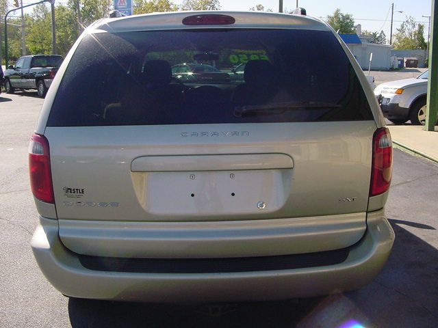 2005 Dodge Caravan S