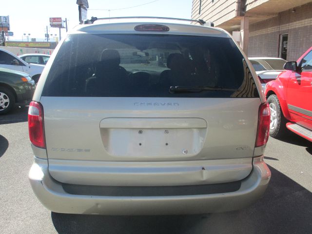 2005 Dodge Caravan S