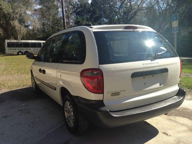 2005 Dodge Caravan SE