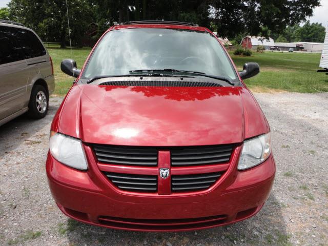 2005 Dodge Caravan S