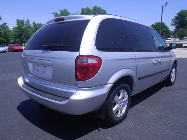 2005 Dodge Caravan Rremium