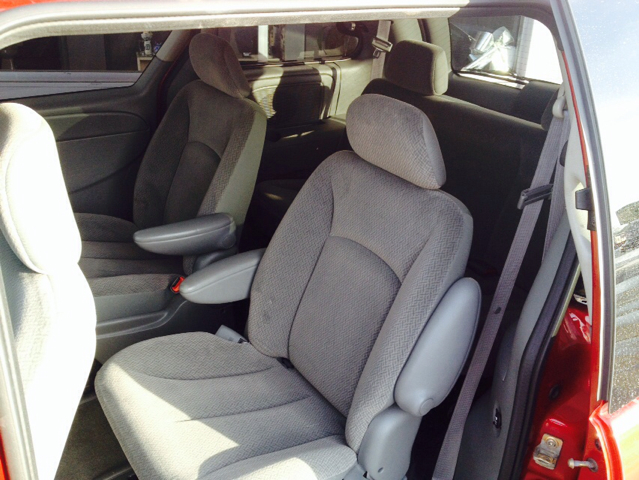 2005 Dodge Caravan S