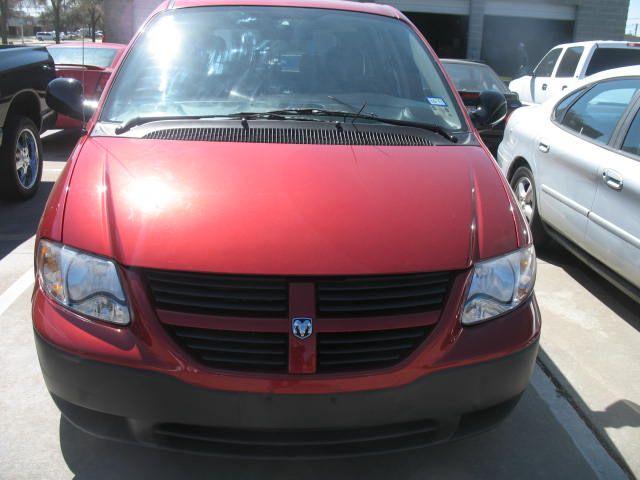 2005 Dodge Caravan SE