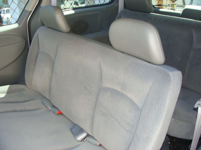 2005 Dodge Caravan SE