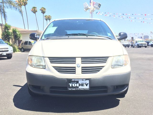 2005 Dodge Caravan T6 Sport Utility 4D