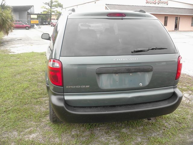 2005 Dodge Caravan SE