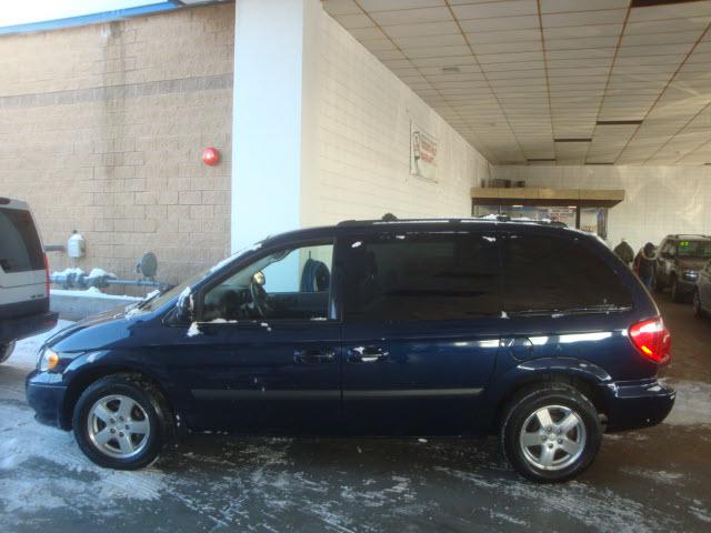 2005 Dodge Caravan S