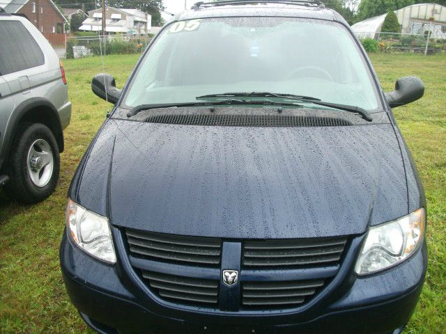 2005 Dodge Caravan S