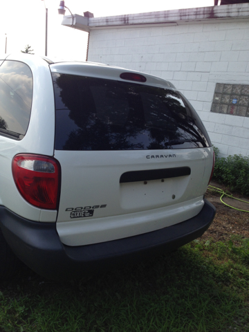 2005 Dodge Caravan SE