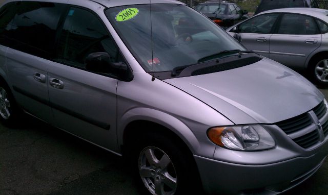 2005 Dodge Caravan S