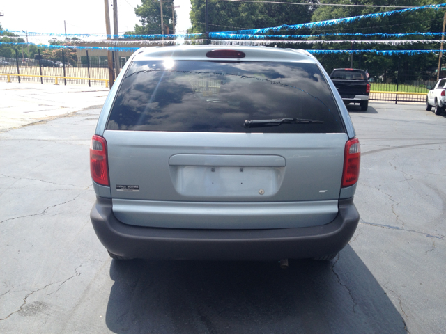 2005 Dodge Caravan SE