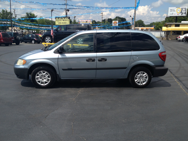 2005 Dodge Caravan SE