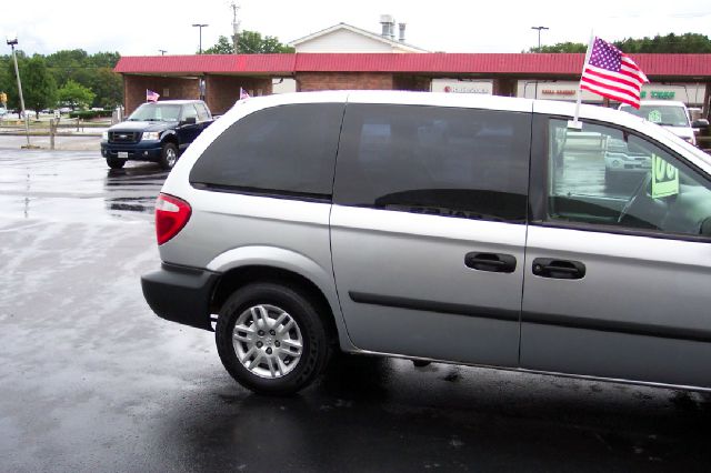 2006 Dodge Caravan SE