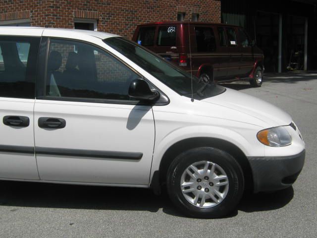 2006 Dodge Caravan SE