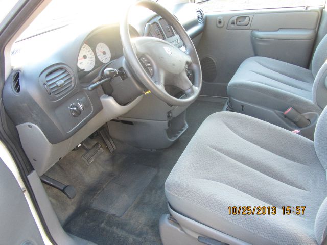 2006 Dodge Caravan SE