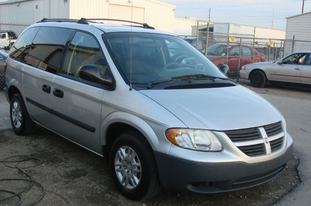 2006 Dodge Caravan SE