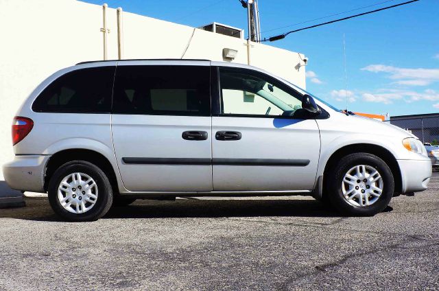 2006 Dodge Caravan SE