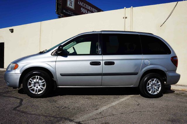 2006 Dodge Caravan SE