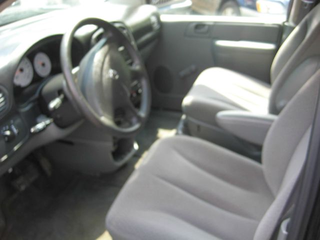 2006 Dodge Caravan SE