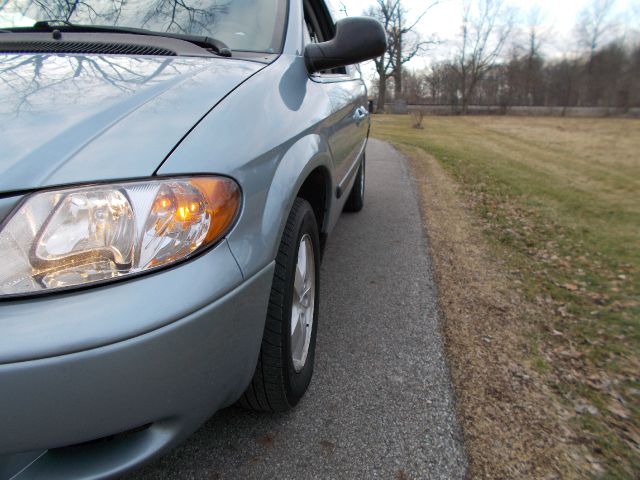 2006 Dodge Caravan S