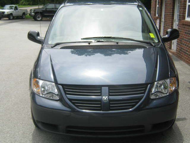 2007 Dodge Caravan SE