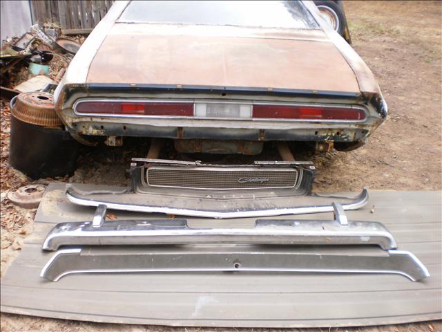 1970 Dodge Challenger SLT 25