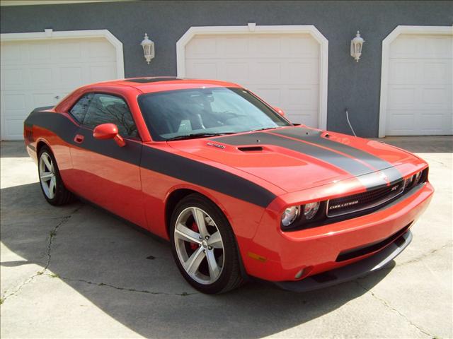 2008 Dodge Challenger XLT W/ FX4 Pkg