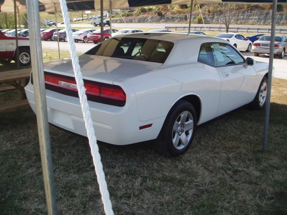 2009 Dodge Challenger SE