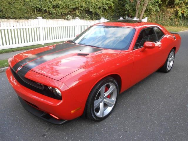 2009 Dodge Challenger 4dr Wgn HSE