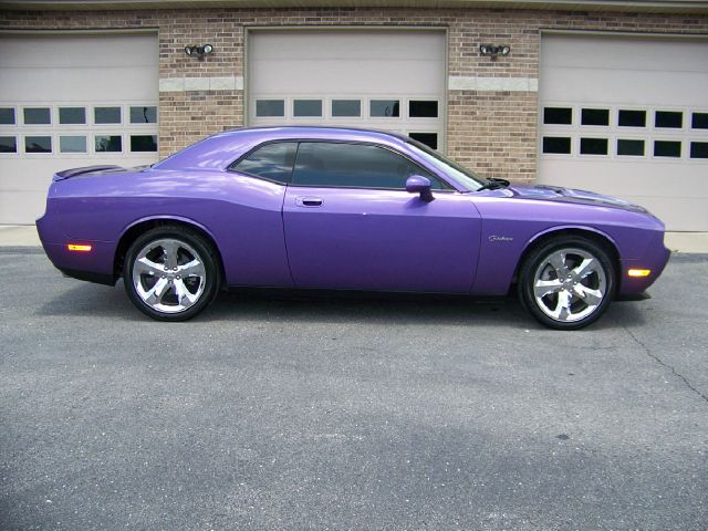 2009 Dodge Challenger Deluxe Convertible