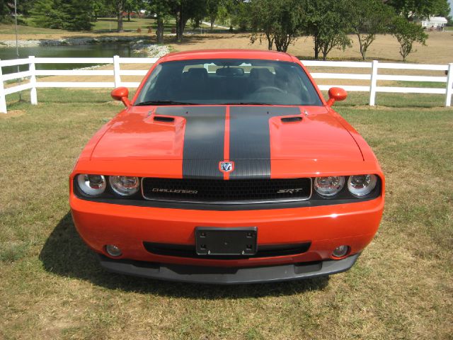 2009 Dodge Challenger XLS 4WD