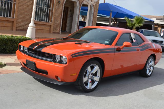 2009 Dodge Challenger Deluxe Convertible