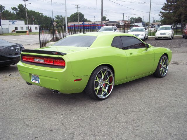 2009 Dodge Challenger XLS 4WD