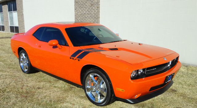 2009 Dodge Challenger Deluxe Convertible