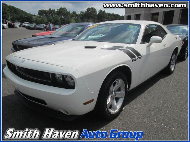2009 Dodge Challenger ST Quad Cab Short Be