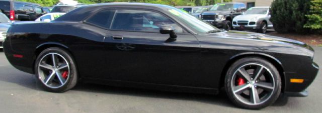 2009 Dodge Challenger XLS 4WD