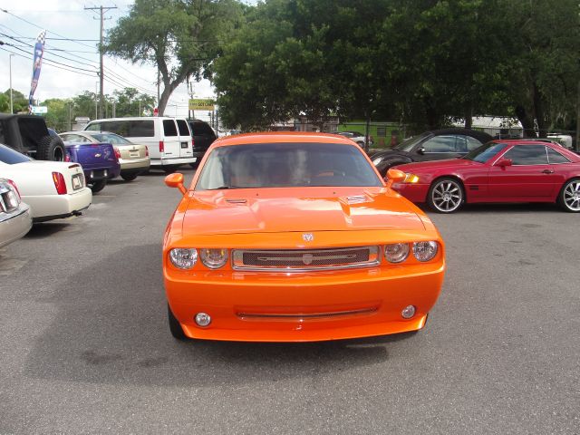 2009 Dodge Challenger SE