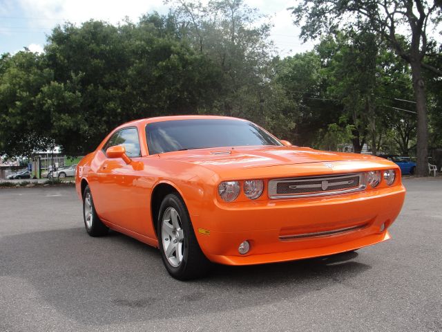 2009 Dodge Challenger SE
