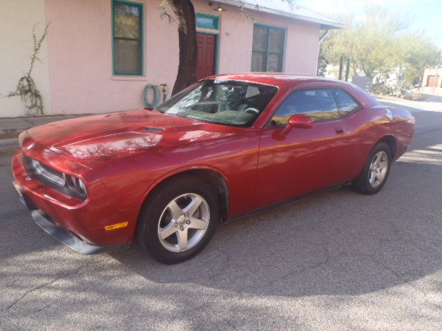 2009 Dodge Challenger SE