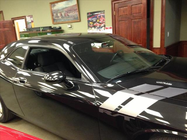 2009 Dodge Challenger Deluxe Convertible