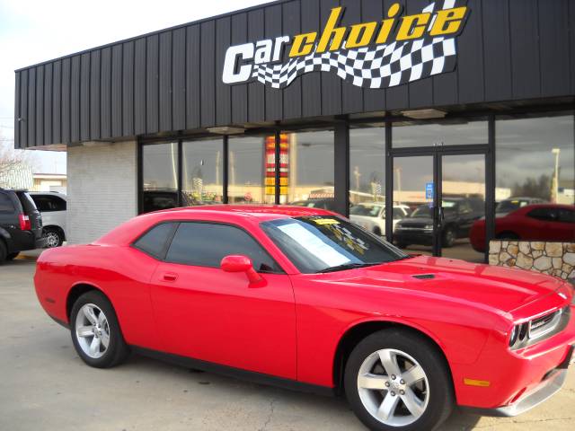 2009 Dodge Challenger SE