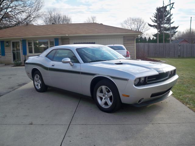 2009 Dodge Challenger SE