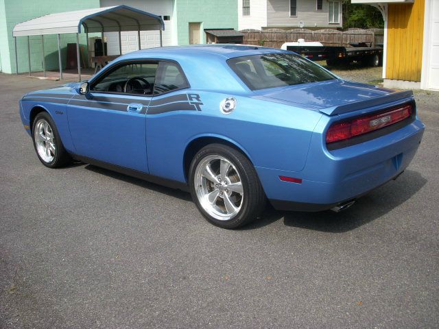 2010 Dodge Challenger 2007 Mazda Mazda3 S Sport