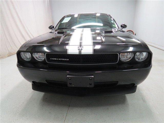 2010 Dodge Challenger 4dr Sdn SL Auto Sedan