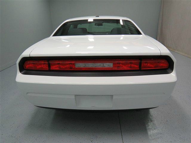 2010 Dodge Challenger SE