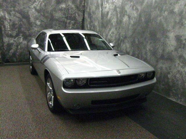 2010 Dodge Challenger Unknown