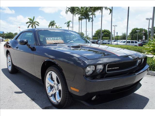 2010 Dodge Challenger SE