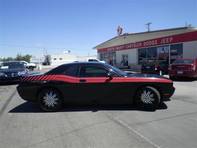 2010 Dodge Challenger SE