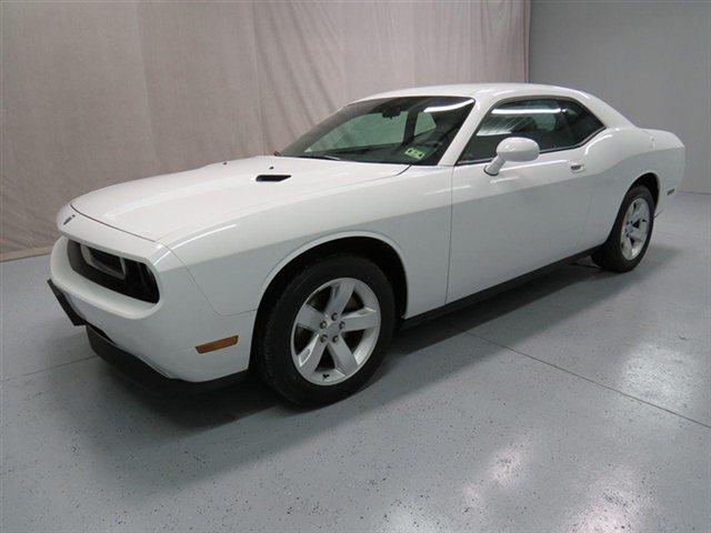 2010 Dodge Challenger 4dr Sdn SL Auto Sedan